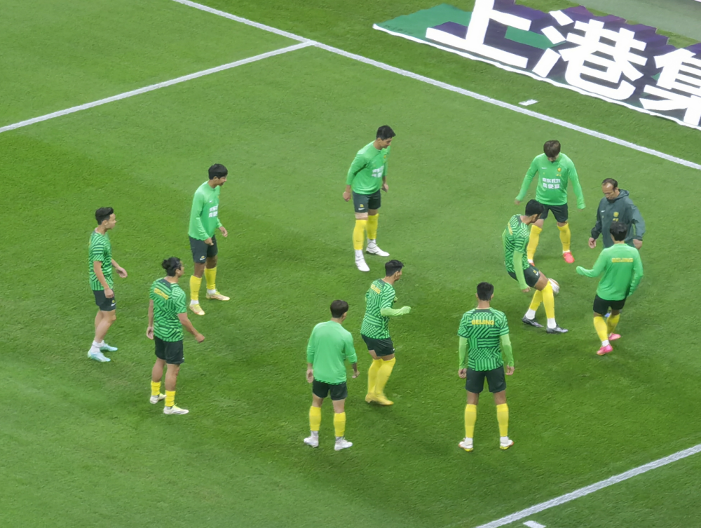 包含张呈栋助球队夺冠,上海上港喜获胜利的词条 包含张呈栋助球队夺冠,上海上港喜获胜利的词条