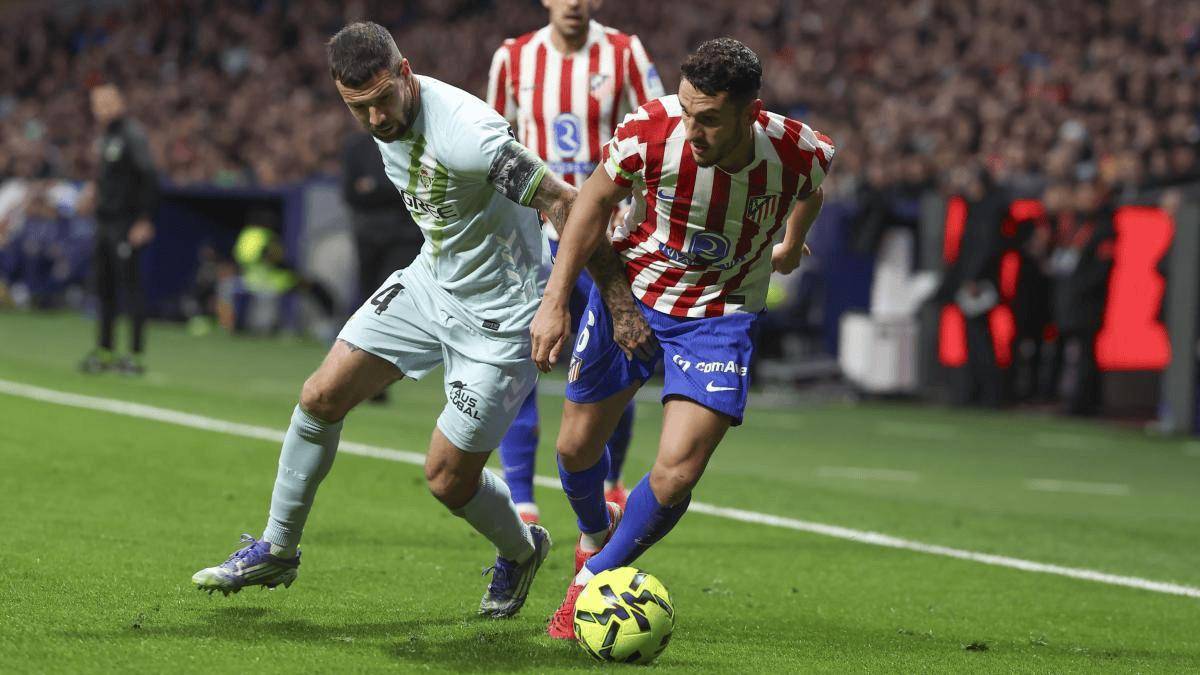 中国官网-关于瓦伦西亚门将神勇扑救，力保球门安全的信息