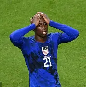 阿贾克斯遗憾出局,欧冠征程告终 阿贾克斯遗憾出局,欧冠征程告终