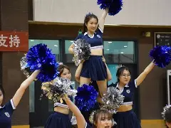 关于多特蒙德展现出色表现，以稳定发挥赢得比赛的信息